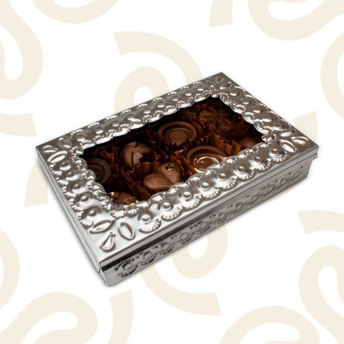 Chocolate Semi Amargo Relleno De Chapulín, Caja Con 15 Pzas