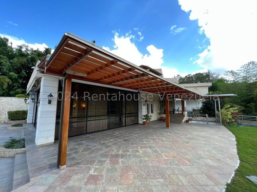 Espectacular Casa Remodelada Con Los Mejores Acabados En Venta Macaracuay 