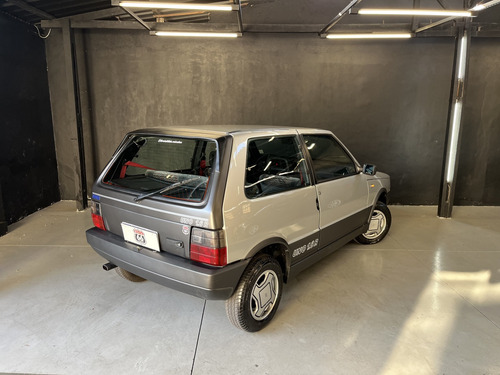 Fiat Uno 1.6 R 8v Gasolina 2p Manual