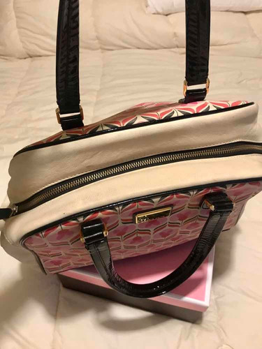 Divina Cartera Jackie Smith!