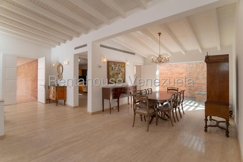 Casa Amoblada En Alquiler En Prados Del Este 25-17775 Cs