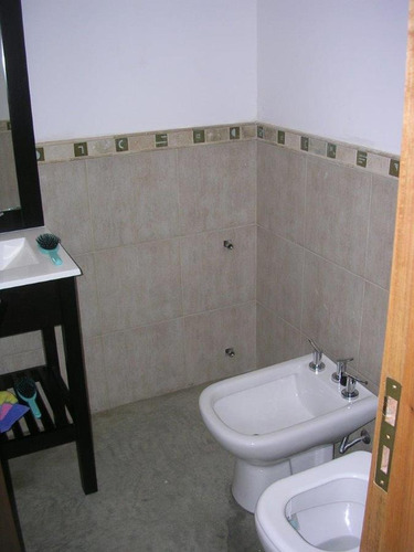 Imagen 21 de 29 de Casa De 3 Dormitorios En Venta Con Pileta Y Galería Hostal Del Sol