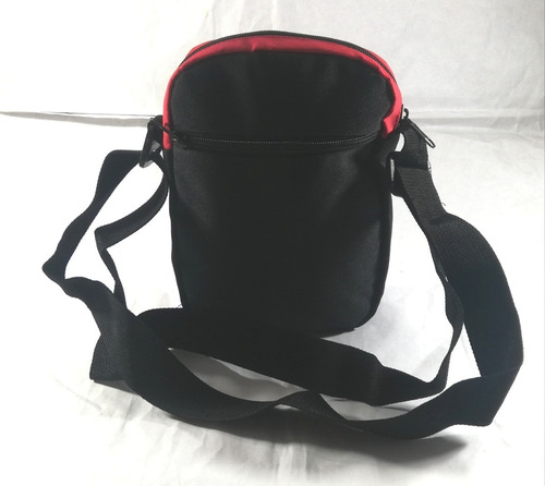 Imagen 2 de 6 de Morral Marca Deportiva Porta Tablet iPad Hasta 7 Parche
