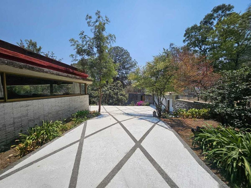 Terreno En Venta En Jardines Del Pedregal