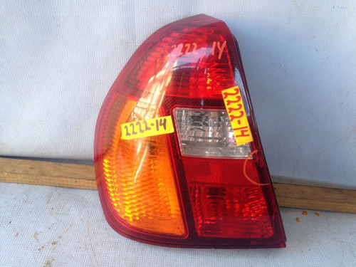 2222-14 Calavera Izquierda Nissan Platina 02-06 Con Detalle