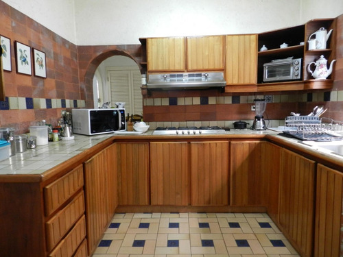 Imagen 6 de 30 de Venta De Casa En Los Palos Grandes Rah 0-18953 Orlando Figueira 04125535289-04242942992