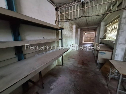 Casa Comercial En Venta En Los Dps Caminos 25-24549 Cs