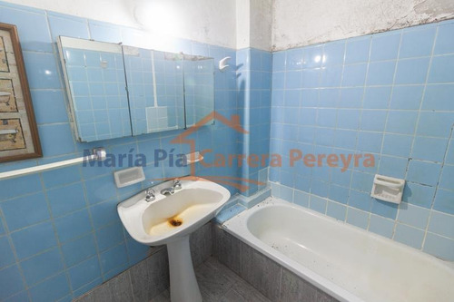 Imagen 17 de 30 de Excelente Ph En V. Urquiza Sin Expensas De 2 Plantas Independientes De 6 Ambientes Con Terraza