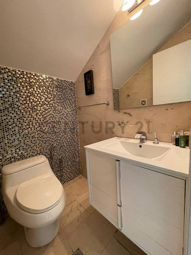 Casa En Venta En Lechería Cr Las Villas