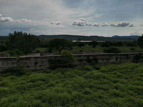 Terreno En Venta En Colonia Ajuchitlán, Colón, Querétaro