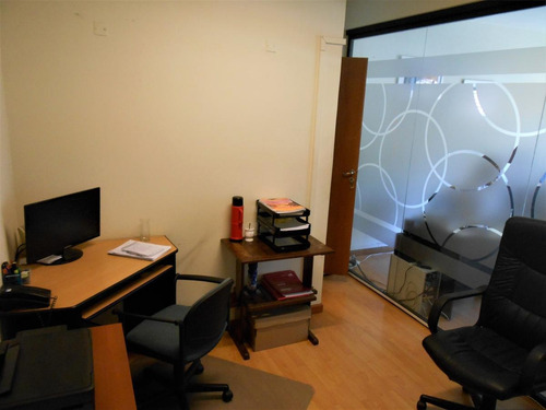 Imagen 5 de 11 de Oficina Muy Luminosa - Ideal Estudio Profesional