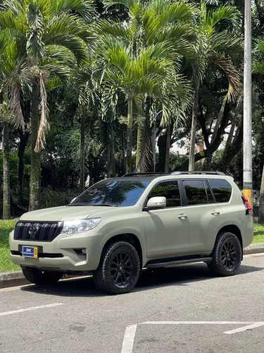 Toyota Prado Txl 3.0 Turbo Diésel 4x4 Automática