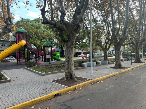 Local Sobre Boulevard San Martín En Plaza Plate