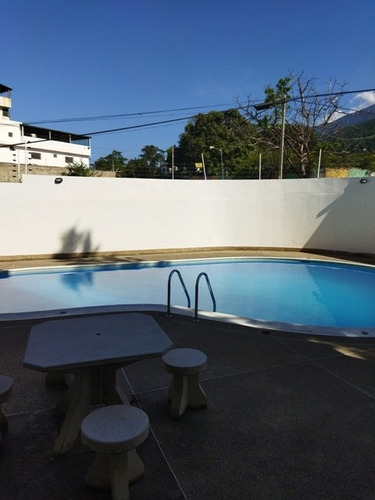 Imagen 1 de 16 de Alquiler Apartamento 120m2 2h/2b/1p Los Corales 3722
