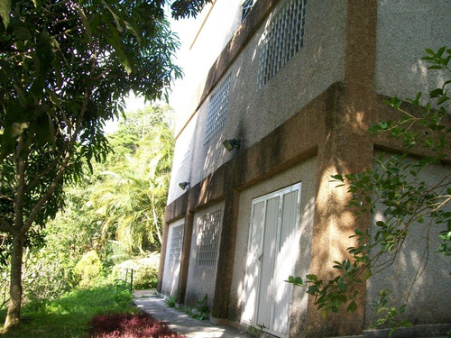 Imagen 29 de 29 de Hermosa Quinta En Urbanizacion Karimao Country Club Municipio Sucre, Distrito Capital, Miranda