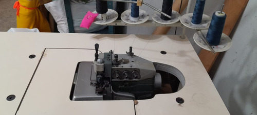 Maquina De Coser Industrial Overlock Rimoldi Usada