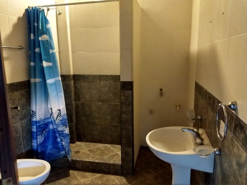 Imagen 6 de 30 de Chalet + Departamento Faro Norte