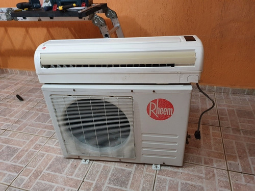 Imagem 5 de 5 de Instalação E Manutenção De Ar Condicionado