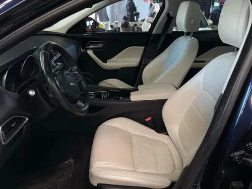 Jaguar F-PACE 3.0 Prestige At