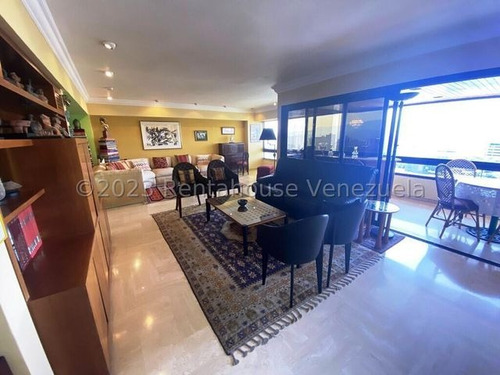 Bello Y Muy Amplio Apartamento Con La Mejor Vista Sobre El Valle De Caracas En Alquiler En Santa Eduvigis Vi Mls #24-7470
