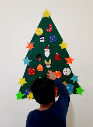 Árvore De Natal Em Feltro Com Um Metro E Meio De Altura | Frete grátis