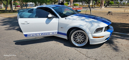 Hermoso Mustang Gt. V8 06. 100% Nacional. Impecable.