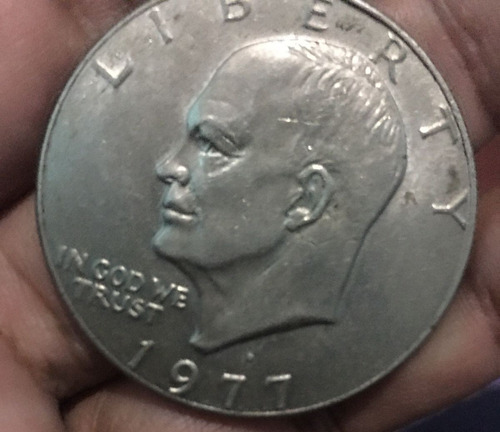 Imagen 3 de 6 de Eisenhoward Moneda De Un $1 De 1977