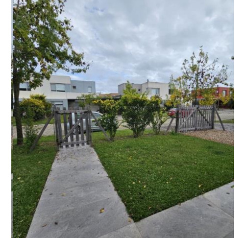 Vta Casas En Barrio De Sta Maria Villanueva