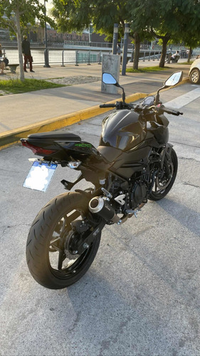 Kawasaki Z400 Naked Abs 2020. Excelente Estado