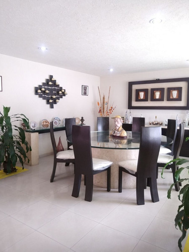 Imagen 6 de 20 de Amplia Casa En Venta En Echegaray