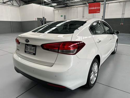 Kia Forte 2.0 Ex Mt