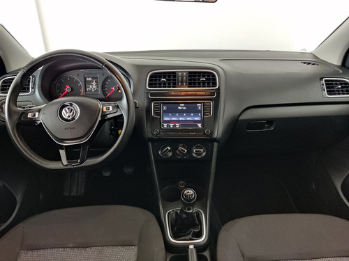 Imagen 5 de 12 de Volkswagen Polo 2020