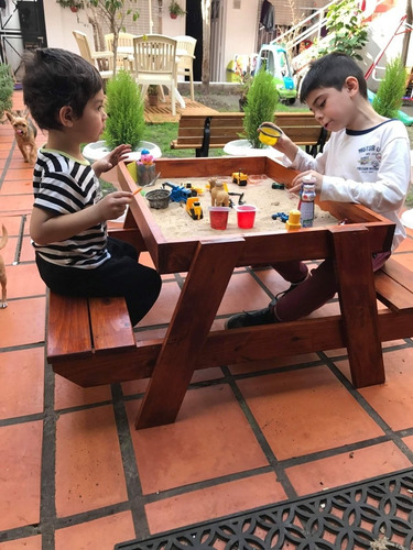 Imagen 4 de 8 de Mesa Arenera Infantil De Madera Pintado