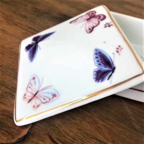 Imagem 5 de 5 de Porta Joia De Porcelana Borboleta