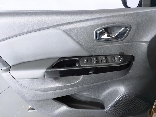 Imagem 9 de 15 de 158321 - Renault Captur 2019 Com Garantia