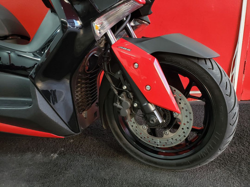 Yamaha Xmax 250 X Max 250 X-max 250 Abs 2023 Vermelha