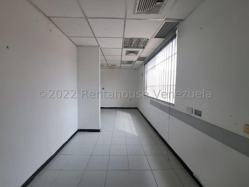 Imagen 16 de 30 de Amplio Galpón En Alquiler Zona Oeste - Barquisimeto-lara Cod Flex # 23-11622 Llama Ya! Asesor Inmobiliario Yusmary Mendoza / 0414-5232138/ #rahcentrooccidente