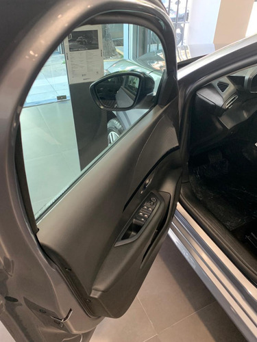 Peugeot 208 1.6 Feline Tiptronic