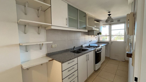 Dpto. Venta 3 Amb. 2 Baños. Cochera. Balcón. Vista