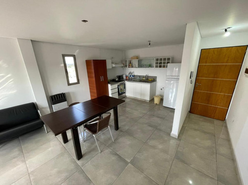 Imagen 3 de 9 de En Venta | Hermoso Departamento De 2 Ambientes Con Cochera En Subsuelo | Edificio Amparo | Moreno Centro Lado Norte