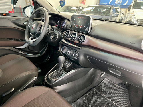 Fiat Cronos 1.8 E.TORQ FLEX PRECISION AT6
