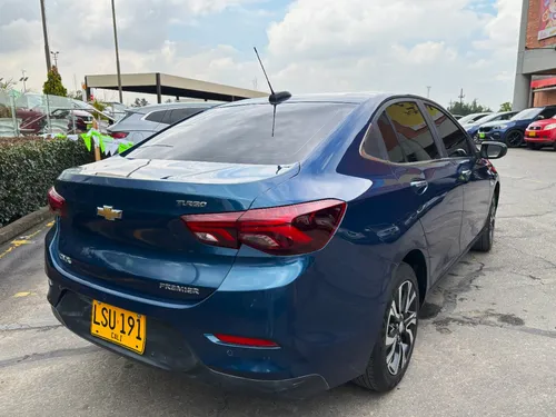 Chevrolet Onix 1.0t Automática
