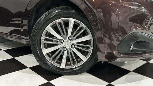 Peugeot 208 1.6 Allure