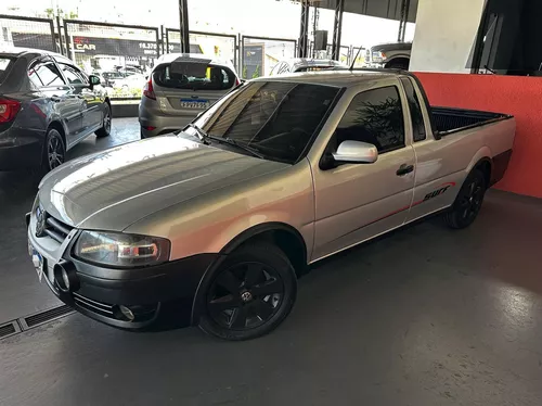 VW - VolksWagen Saveiro CROSS 1.6 Mi Total Flex 8V CE 2015 à venda em PORTO  ALEGRE - RS