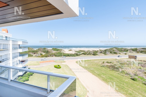 Penthouse Primera Fila Playa Brava- Ref: 3647