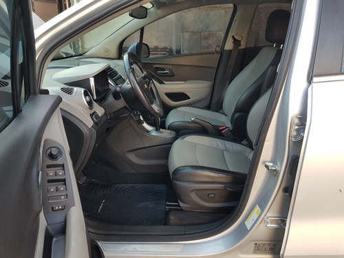 Imagen 7 de 10 de Chevrolet Tracker Ltz+ 1.8 At 4x4 2016 / Nafta / Mendoza