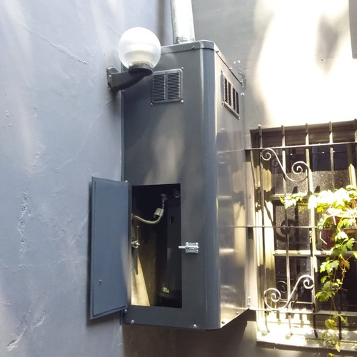 Imagen 6 de 10 de Gabinete Metálico Para Termotanque Y Generadores Eléctricos
