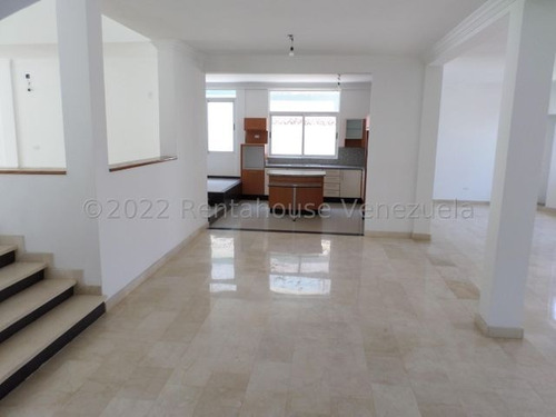 Imagen 26 de 30 de Casa En Venta Pedregal Barquisimeto, 680metros2,planta Electrica, Amplios Espacios, Área Social Con Piscina. Contactame 0424-5620928 Flex 22-993 Z23