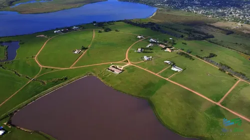 Venta De Terreno Con Costa De Laguna En Laguna De Los Cisnes
