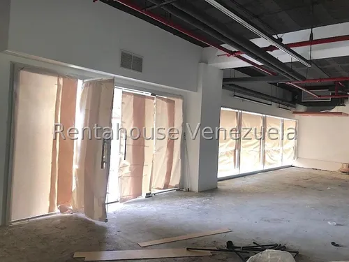 Local En Alquiler - Mls #25-5337
